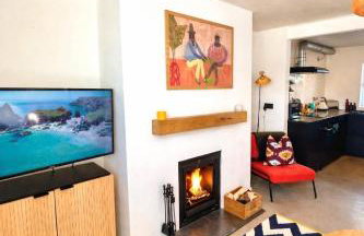 Palms 1 Log Burner Private Courtyard Parking Central Newquay - Foto 1