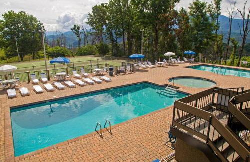 Big Mountain View! Downtown Gatlinburg Chalet Village! Hot Tub! Fan Favorite! AFrame Dreams! Magazine-Featured! Stunning Interiors! Little Green Cabin - Photo 65