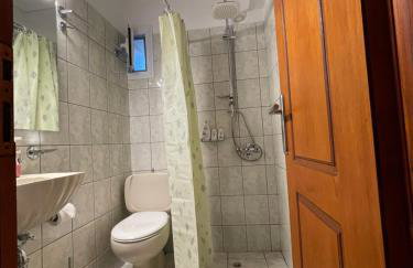 Flo's Apartments - Foto 6