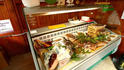 piccolo casale a "le Moline" in una vera fattoria - Foto 3, Shopping Area