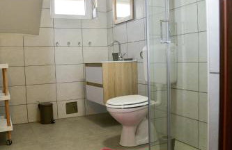 Tesla Coil Apartments - Photo 23