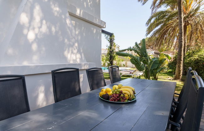 Golden Villa Luxury Pool Retreat & Beach - Foto 36