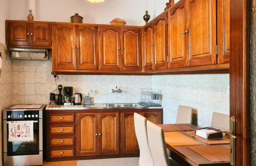 Μονοκατοικία με θέα τη Χώρα - Photo 15