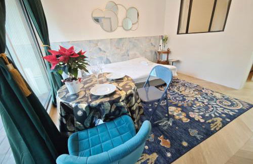 Arc de Triomphe 2 min walk Elegant Apartment - Foto 13