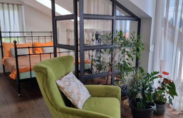 Eclectic suburbian oasis 7km from the beach - Foto 8