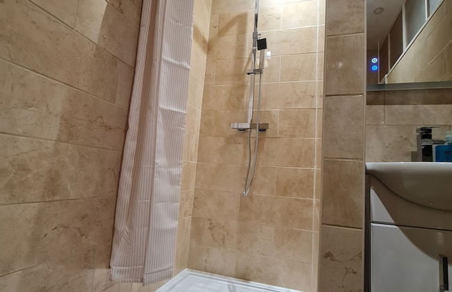 4Br Stunning Sea View Escape-near Snowdonia & Coastal Trails - Photo 26