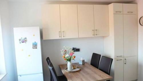 2 Zimmer Wohnung, Wallbox, Balkon, zentral - Photo 5