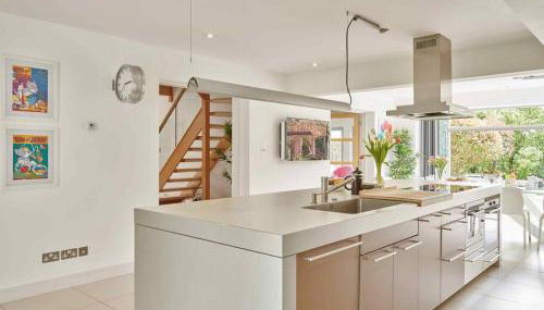 Cheltenham's Most Luxurious House - Beautiful Hot Tub & Indoor Pool - Foto 3