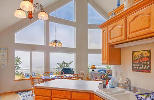 Beachfront Moclips Retreat w Hot Tub Fire Pit - Foto 16