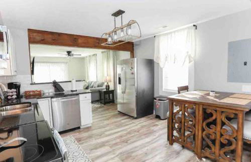 MidtermLongterm Buckroe Beach Bungalow EV chrg - Foto 17