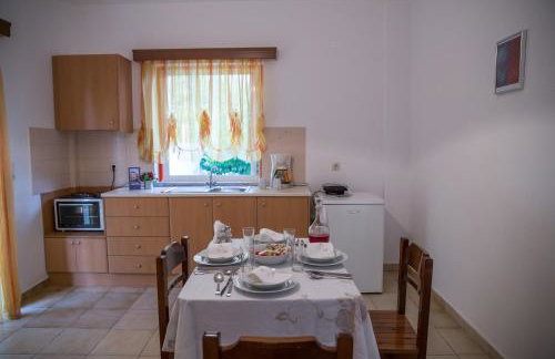 Philoxenia Apartments - Photo 5