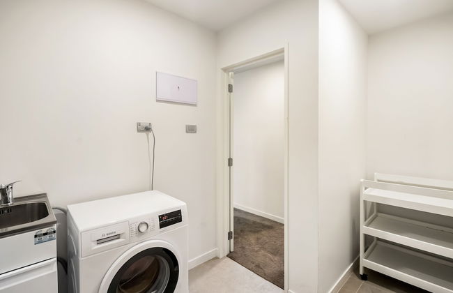 The Perfect Spacious 2BR Getaway-Netflix - Photo 18