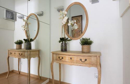 Lets Holidays Centric Apartment in Barcelona - Photo 22