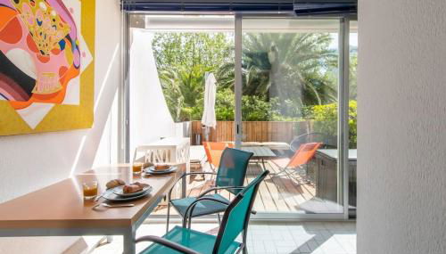 Le Murmure du Palmier * Mer à 2 min * Parking Privé * Terrasse - Foto 4