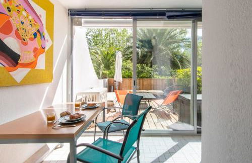 Le Murmure du Palmier * Mer à 2 min * Parking Privé * Terrasse - Foto 4