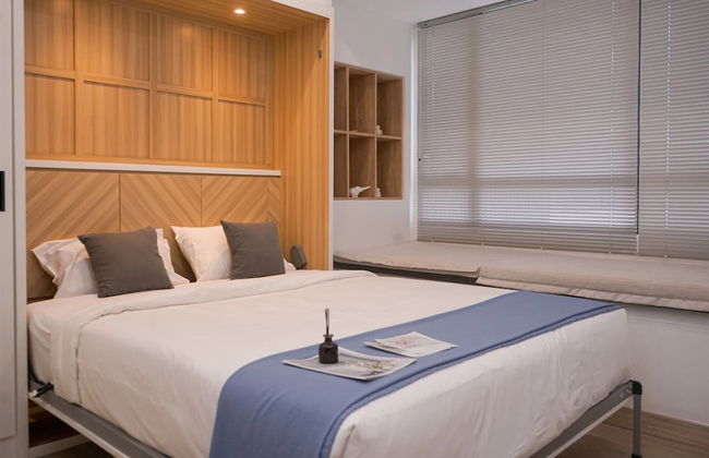 Modern And Comfy Studio At Collins Boulevard Apartment - Foto 1