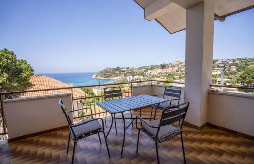 Villa Acquamarina, Family apartments with pool - 300 meters from the beach - Foto 17