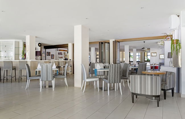 Royal Sunset Beach Club - Photo 35