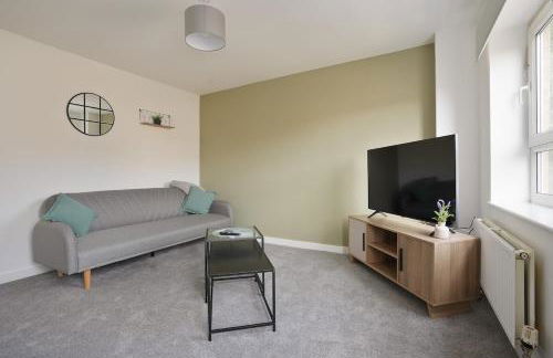 Yasmin's Townhouse - Sleeps upto 10, great for groups with FREE Parking - Hosted by Stay Host Save - Foto 44