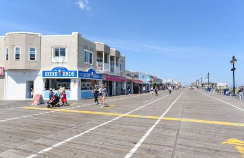 Downtown Delight - Cozy 2 Bedroom in Ocean City - Foto 29