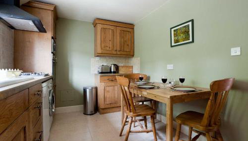 Chinley End Farm - Photo 4