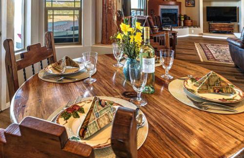 Stargazers Private Paradise with Pool and Hot Tub! - Foto 10