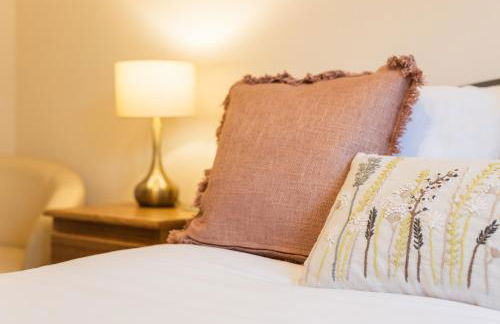 Pared Isaf - Foto 49