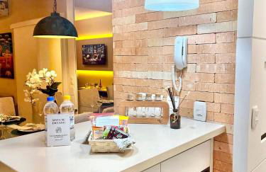 Apto Encantador com Lareira, piscina e jacuzzi - Photo 12