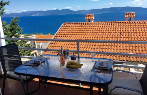 4 Roses Apartment - Photo 9