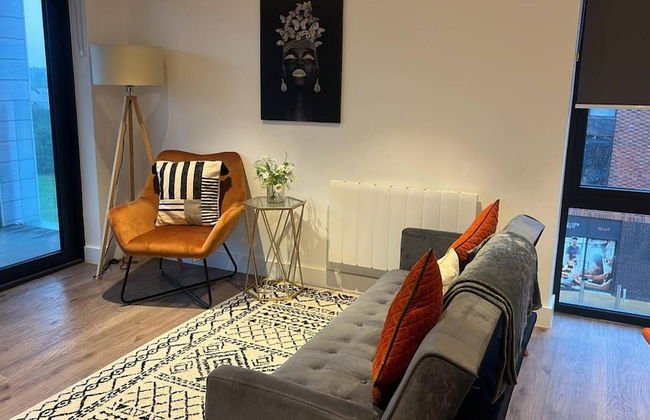 Balcony View Apartment- Sleeps 5 & Private Parking - Foto 10