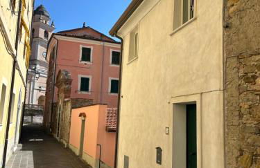 La Tisbe, una casa nel borgo medievale di Castelnuovo Magra - Foto 1