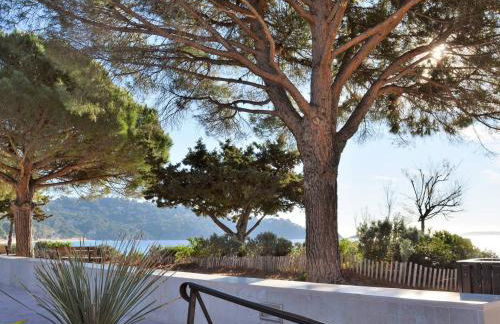 Appartement Duplex 100m Plage, Terrasse, Parking, 4 Couchages - Le Lavandou - FR-1-251-533 - Foto 12