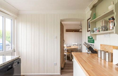 The Old Railway cottage with hot tub - Foto 12