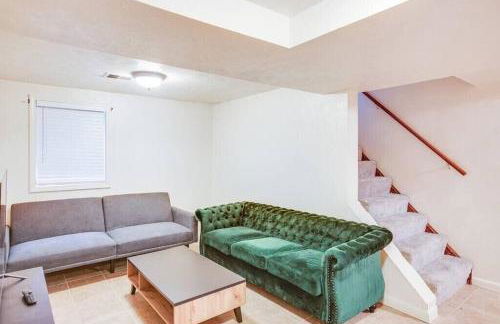 Entire Home Blocks from Notre Dame. Sleeps 8+ - Foto 23