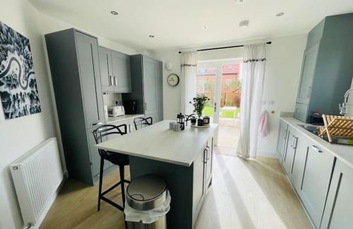 Stunning! Beautiful contemporary property in Holt, Norfolk - Photo 5