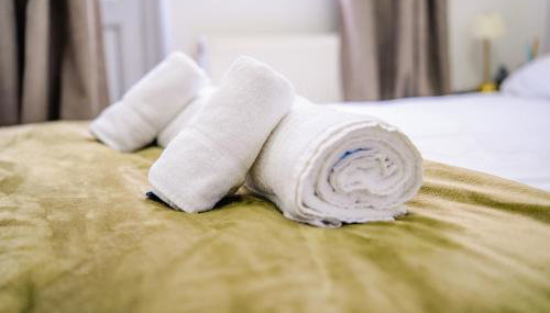 Stylish 1 BR Apartment Near Heathrow - Foto 5, towels