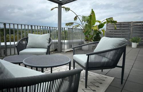 Penthouse Apartment - Photo 17