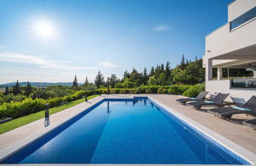 MY DALMATIA - Luxury villa Burra with private pool, jacuzzi and sports court - Foto 3