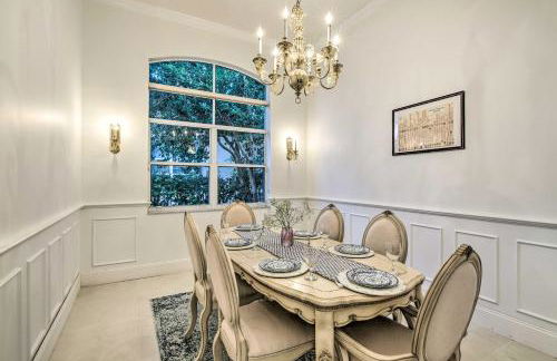 Poolside Paradise with Lake Views in Miramar! - Foto 3