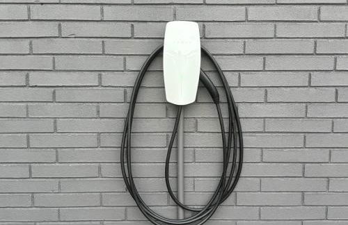 Quiet in Town - 2 beds, Large TVs, Big Parking , Nintendo & EV Ready - Foto 17