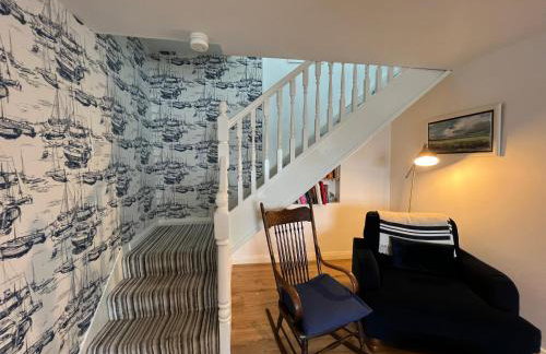 Portaferry Waterfront Townhouse with Hot Tub - Foto 7