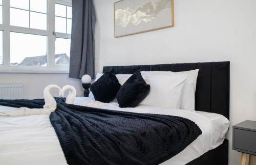 Big 4-Bed House in Haydock Ideal for Work Crews - Foto 31