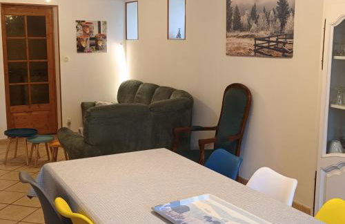 Gîte authentique avec terrasse couverte, 16 km de Gérardmer, 4 chambres, équipement bébé, Wi-Fi inclus - FR-1-589-231 - Foto 24