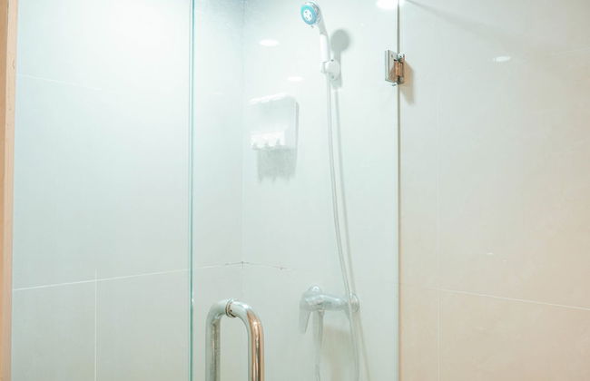 Fully Furnished with Comfortable Design 2BR Harco Mangga Besar Apartment - Photo 18