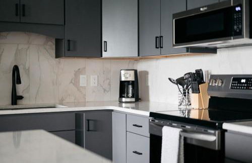 Cityscape Condo: New in Downtown Traverse City! - Foto 6