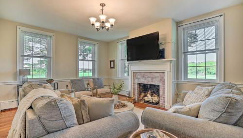 Upscale Country Home with Fire Pit in Taneytown! - Foto 3