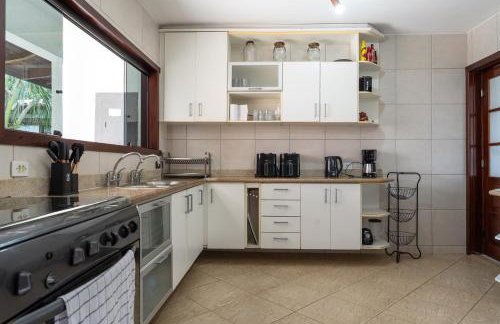 Exclusiva casa em Geriba com vista para o mar - Foto 16