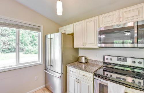 2 Mi to Warren Dunes Sawyer Apartment with Deck! - Foto 11