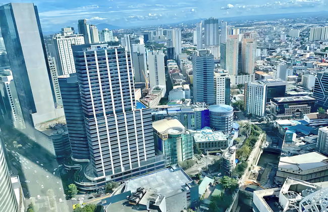 Luxurious White & Gold Haven in Makati - Foto 34