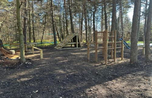 Golf, Bain à Remous, Piscine et Activités Ludiques : Lodge de Luxe pour 4 Adultes + 2 Enfants - FR-1-582-368 - Foto 30